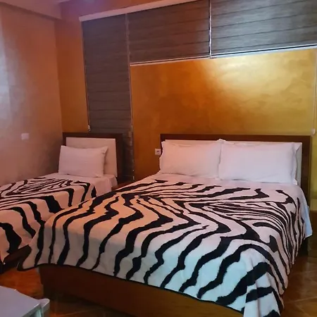 Hotell Kompleksi Gjoni Fier