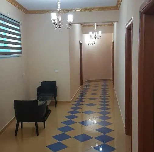 Hotel Kompleksi Gjoni 3*