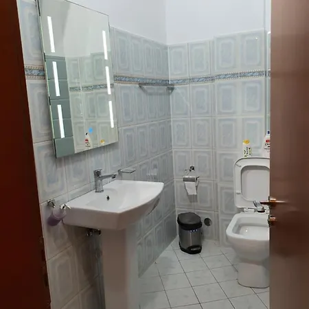 Kompleksi Gjoni