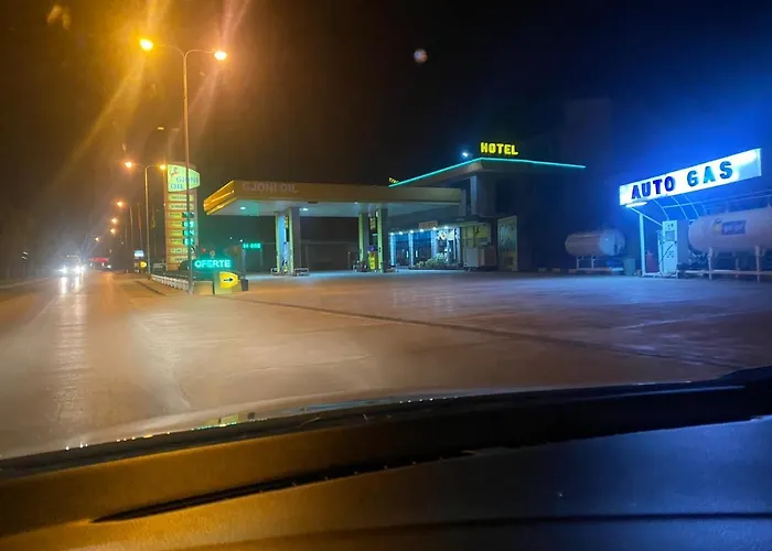 Kompleksi Gjoni 3* Fier